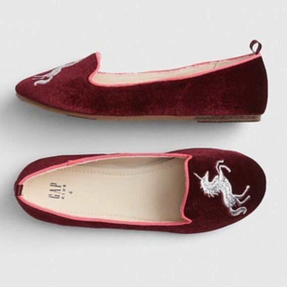 GAP KIDS Velvet Graphic Unicorn Red Flats 5 - Picture 2 of 14